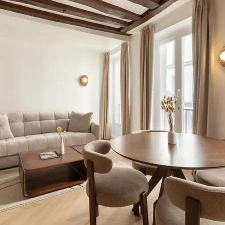 Appartement Appt 4p Grands Boulevards Parijs