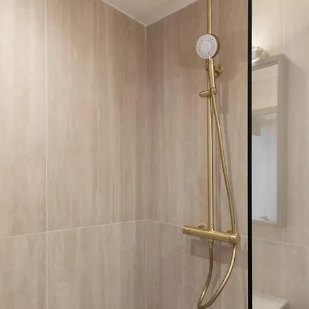 Appartement Appt 4p Grands Boulevards Parijs